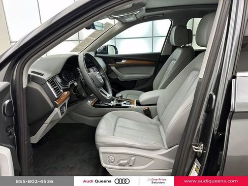 Certified 2023 Audi Q5 2.0T Premium w/ Convenience Package AWD/4WD image 11