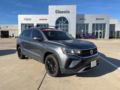 Used 2022 Volkswagen Taos SE