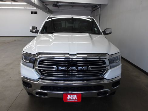 Used 2024 RAM 1500 Laramie AWD/4WD image 6