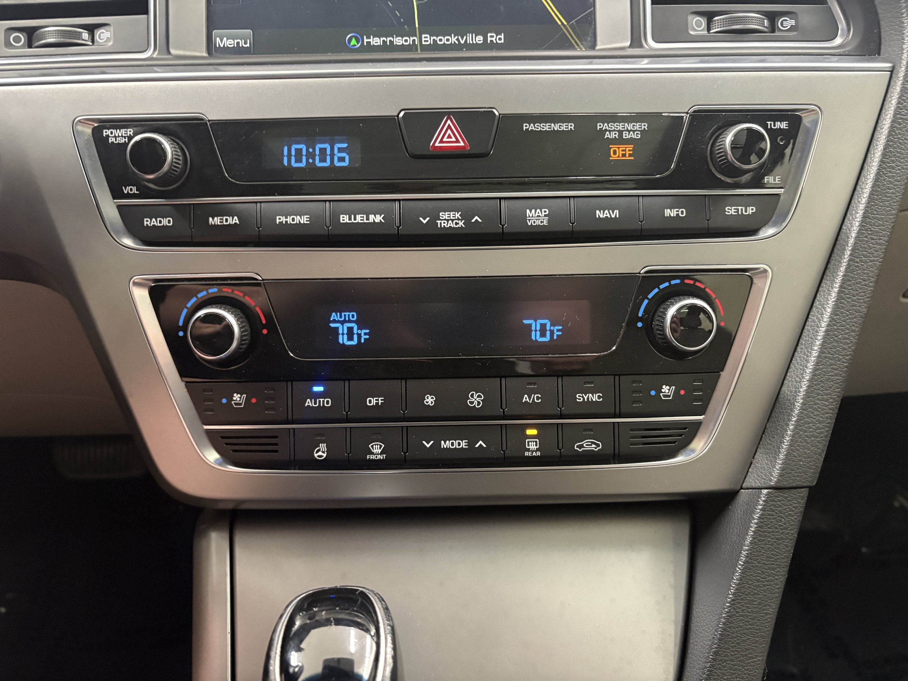 Used 2015 Hyundai Sonata Limited w/ Option Group 05 FWD image 16