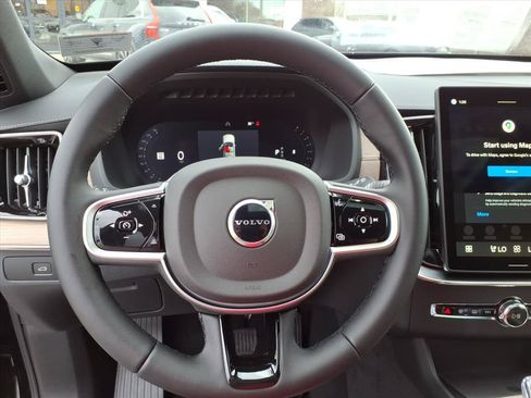 Used 2026 Volvo XC90 B6 Plus w/ Protection Package AWD/4WD image 14