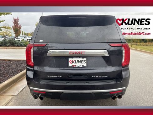 Used 2023 GMC Yukon XL Denali image 5