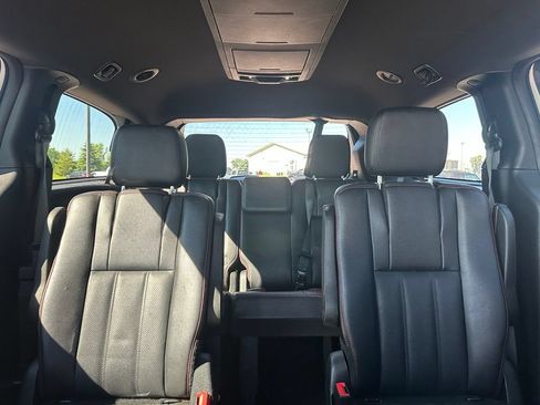 Used 2019 Dodge Grand Caravan GT FWD image 34