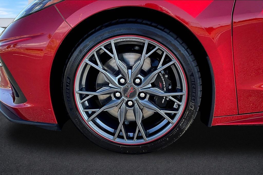 Used 2023 Chevrolet Corvette Stingray Preferred Cpe w/ Z51 Performance Package RWD image 30