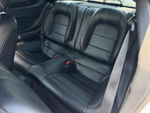 Used 2015 Ford Mustang GT Premium w/ Equipment Group 401A RWD image 19