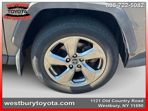 Used 2019 Toyota RAV4 Limited AWD/4WD image 14