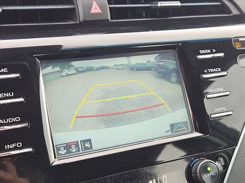 Used 2018 Toyota Camry XSE FWD image 30