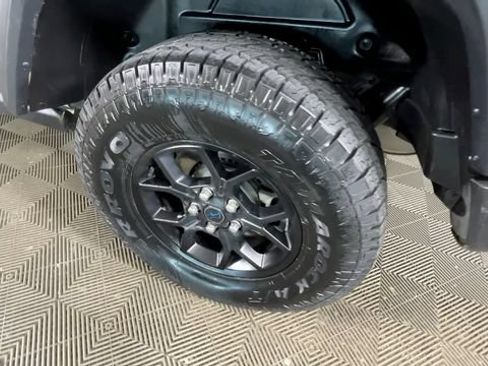 Used 2024 Jeep Wrangler Unlimited AWD/4WD image 17