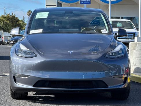 Used 2022 Tesla Model Y Performance AWD/4WD image 6