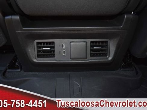 Used 2022 Chevrolet Silverado 1500 LT w/ Protection Package image 22