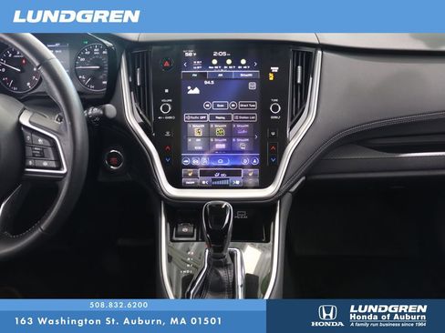 Used 2025 Subaru Outback Premium AWD/4WD image 22