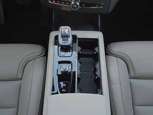 New 2026 Volvo XC90 T8 Ultra w/ Protection Package AWD/4WD image 20