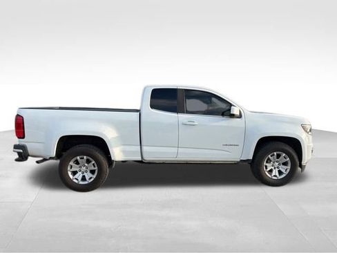 Used 2020 Chevrolet Colorado LT w/ Safety Package RWD image 2