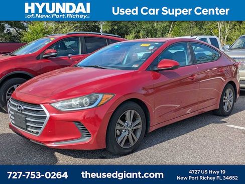 Used 2017 Hyundai Elantra SE FWD image 1