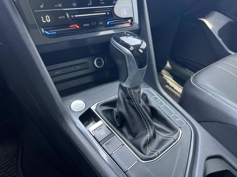 Certified 2023 Volkswagen Tiguan SE R-Line FWD image 16