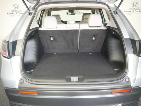 Used 2024 Honda HR-V LX image 10
