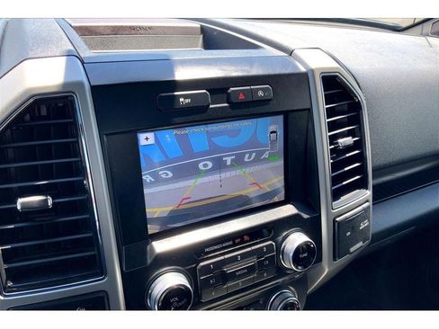 Used 2017 Ford F150 Lariat w/ Equipment Group 502A Luxury AWD/4WD image 23