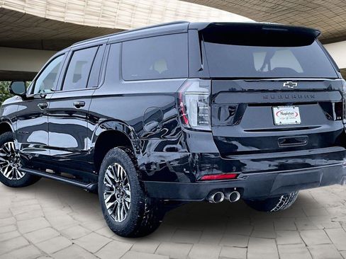New 2026 Chevrolet Suburban Z71 w/ Comfort Package image 3