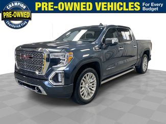Used 2020 GMC Sierra 1500 Denali w/ Denali Ultimate Package AWD/4WD video 1