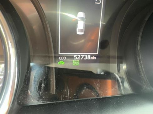 Used 2020 Toyota Camry LE FWD image 14
