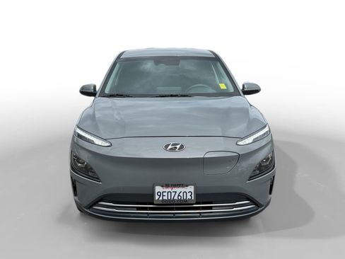 Used 2023 Hyundai Kona SE w/ Cargo Package FWD image 8