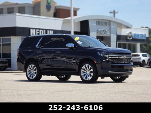 Used 2023 Chevrolet Tahoe Premier w/ Premium Package 2 RWD image 12
