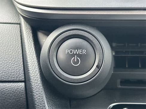 Used 2024 Toyota Prius Limited image 10