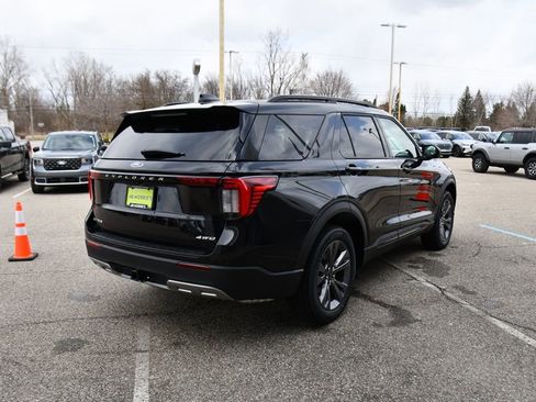 New 2026 Ford Explorer Active image 6