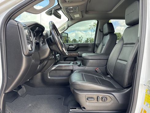 Used 2022 GMC Sierra 2500 Denali AWD/4WD image 16