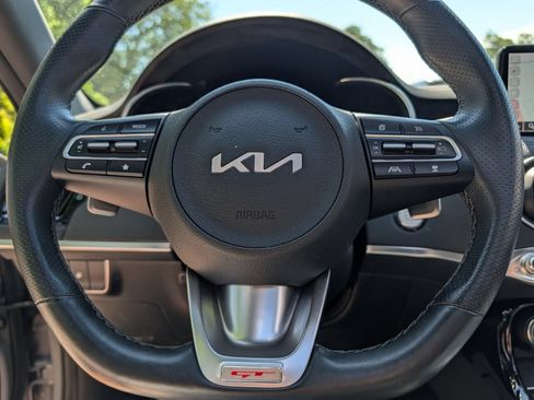 Used 2022 Kia Stinger GT1 AWD/4WD image 26