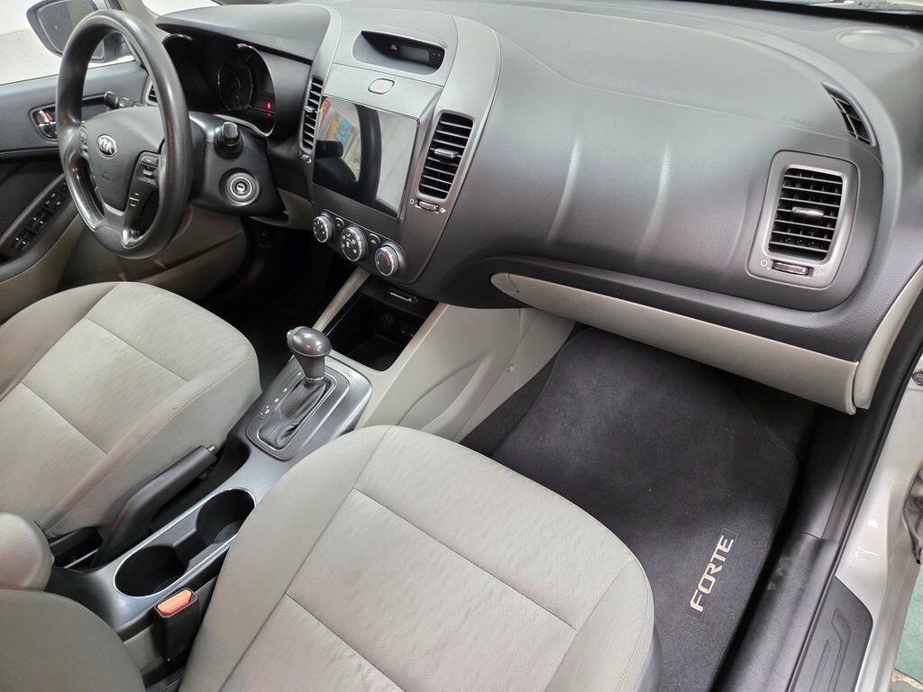 Used 2014 Kia Forte LX FWD image 18