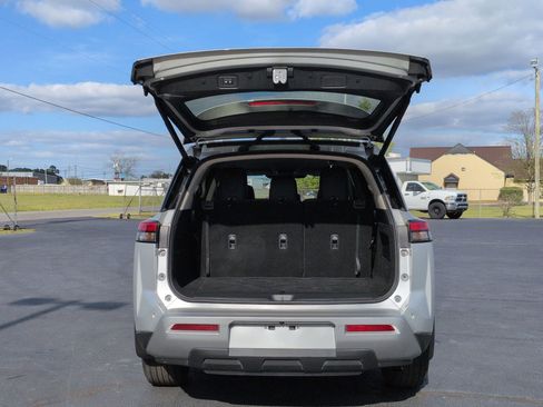 Certified 2025 Nissan Pathfinder SL AWD/4WD image 33