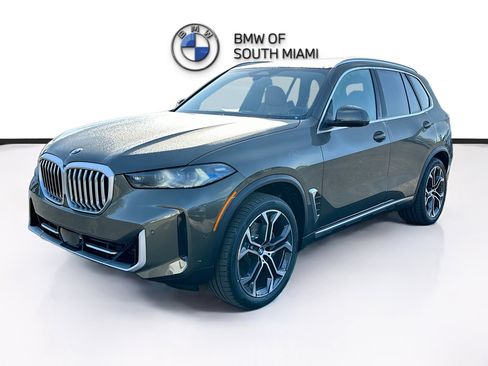 New 2026 BMW X5 sDrive40i w/ Premium Package image 3