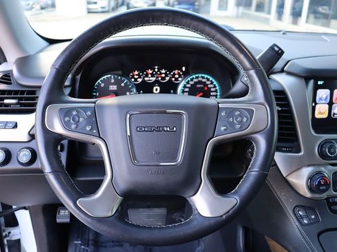 Used 2019 GMC Yukon Denali w/ Denali Ultimate Package image 13