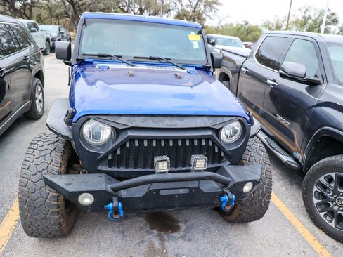 Used 2018 Jeep Wrangler Unlimited Sport S image 5