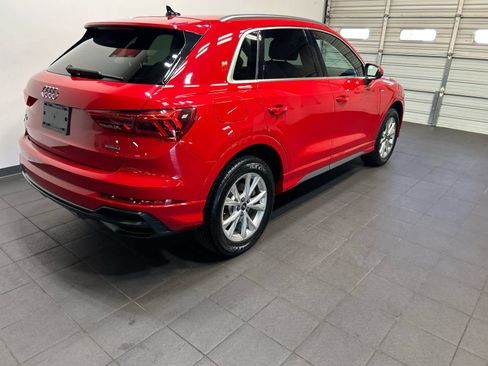 Used 2022 Audi Q3 2.0T Premium AWD/4WD image 3