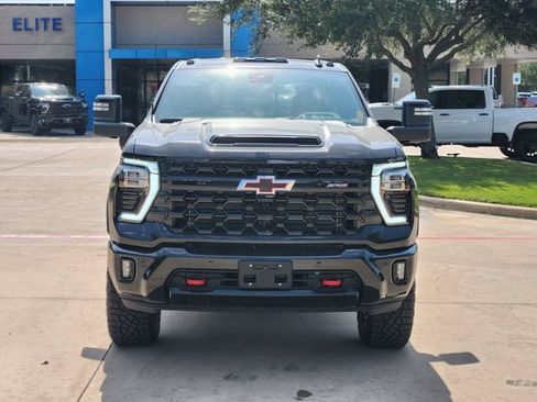 New 2026 Chevrolet Silverado 2500 ZR2 AWD/4WD image 11