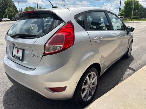 Used 2019 Ford Fiesta SE w/ Equipment Group 201A FWD image 5