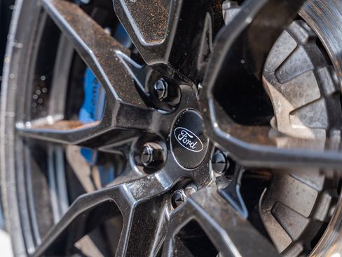 Certified 2020 Ford Mustang Shelby GT350 w/ Technology Package image 12