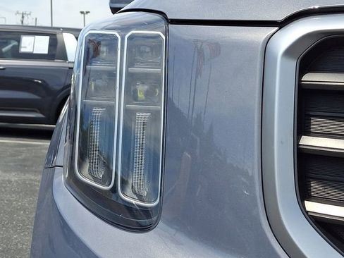 Certified 2024 Kia Telluride SX Prestige AWD/4WD image 9