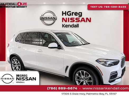 Used 2021 BMW X5 sDrive40i w/ Premium Package RWD image 1