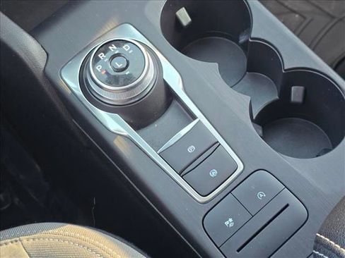Used 2022 Ford Escape S image 24