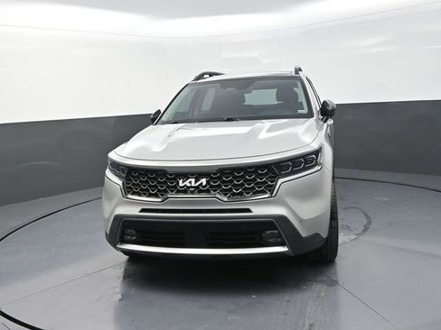 Used 2022 Kia Sorento SX Prestige image 2