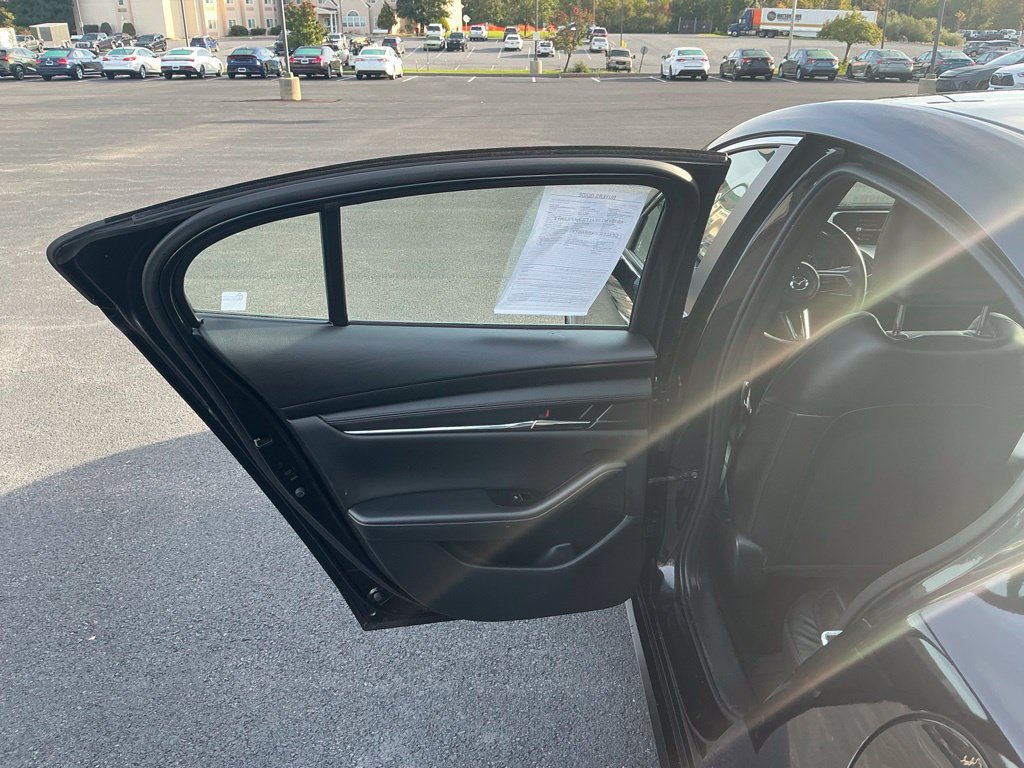Used 2025 MAZDA MAZDA3 s FWD image 24