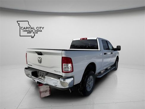 Used 2024 RAM 2500 Big Horn w/ Bed Utility Group image 9