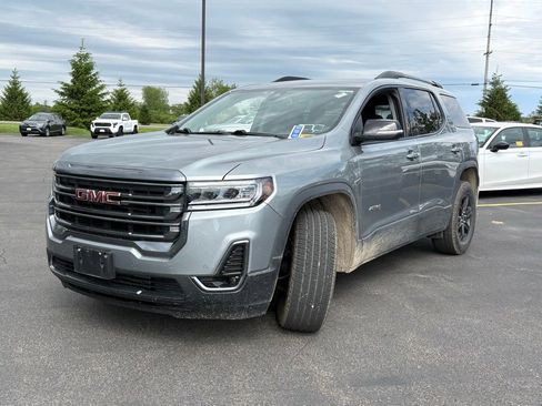 Used 2023 GMC Acadia AT4 w/ Preferred Package AWD/4WD image 3