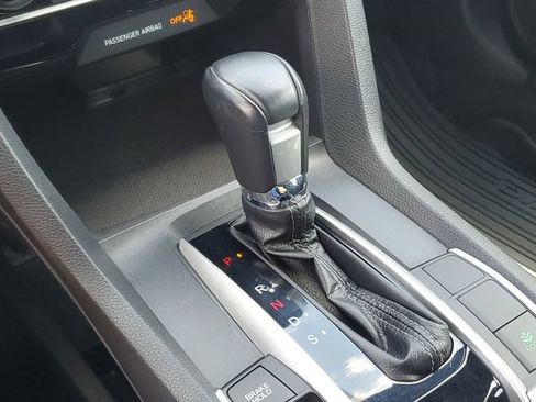 Used 2021 Honda Civic Sport image 29