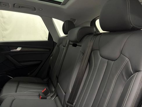 Used 2024 Audi Q5 2.0T Premium AWD/4WD image 19