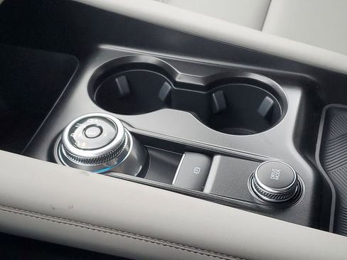 New 2026 Ford Explorer Active w/ Active Comfort Package image 20