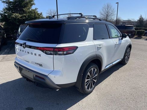 New 2026 Nissan Pathfinder Platinum AWD/4WD image 7